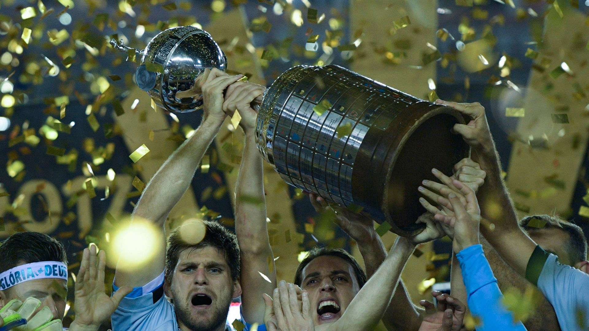 Walter Kannemann Geromel Gremio campeao Copa Libertadores 29112017