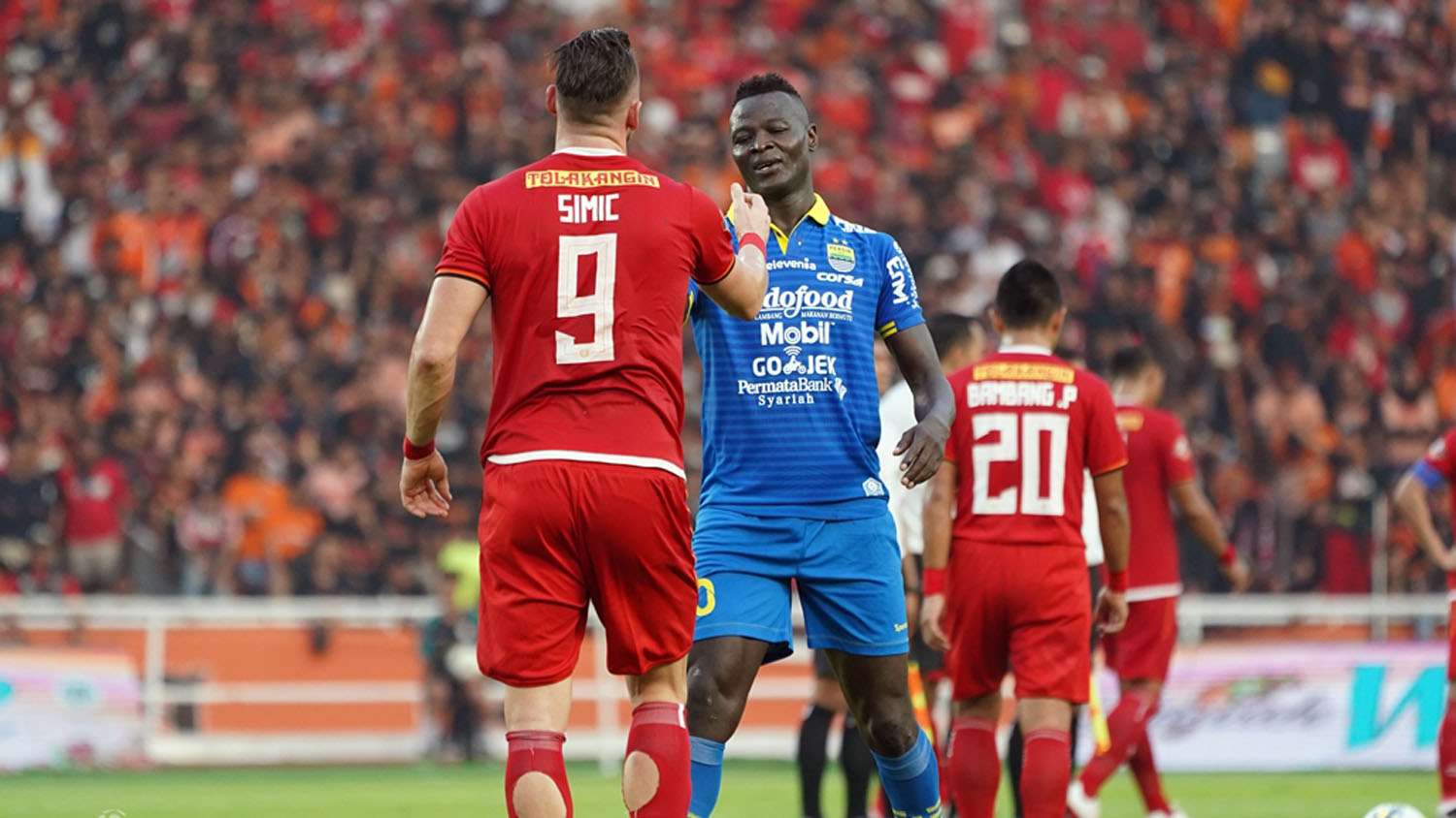 Marco Simic - Persija & Ezheciel N'Douassael - Persib