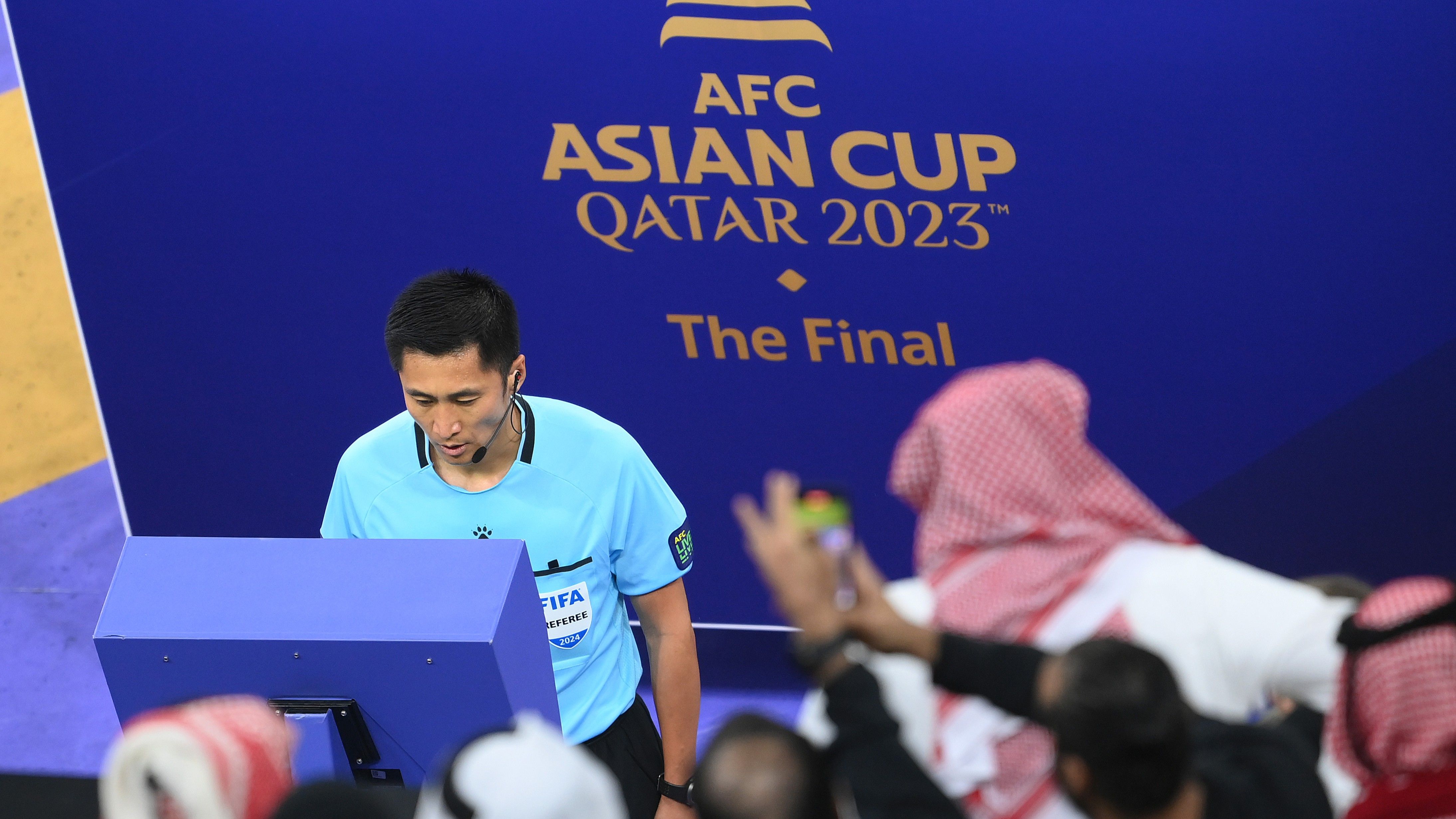 중국 마닝 주심