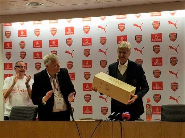 벵거 마지막 기자회견