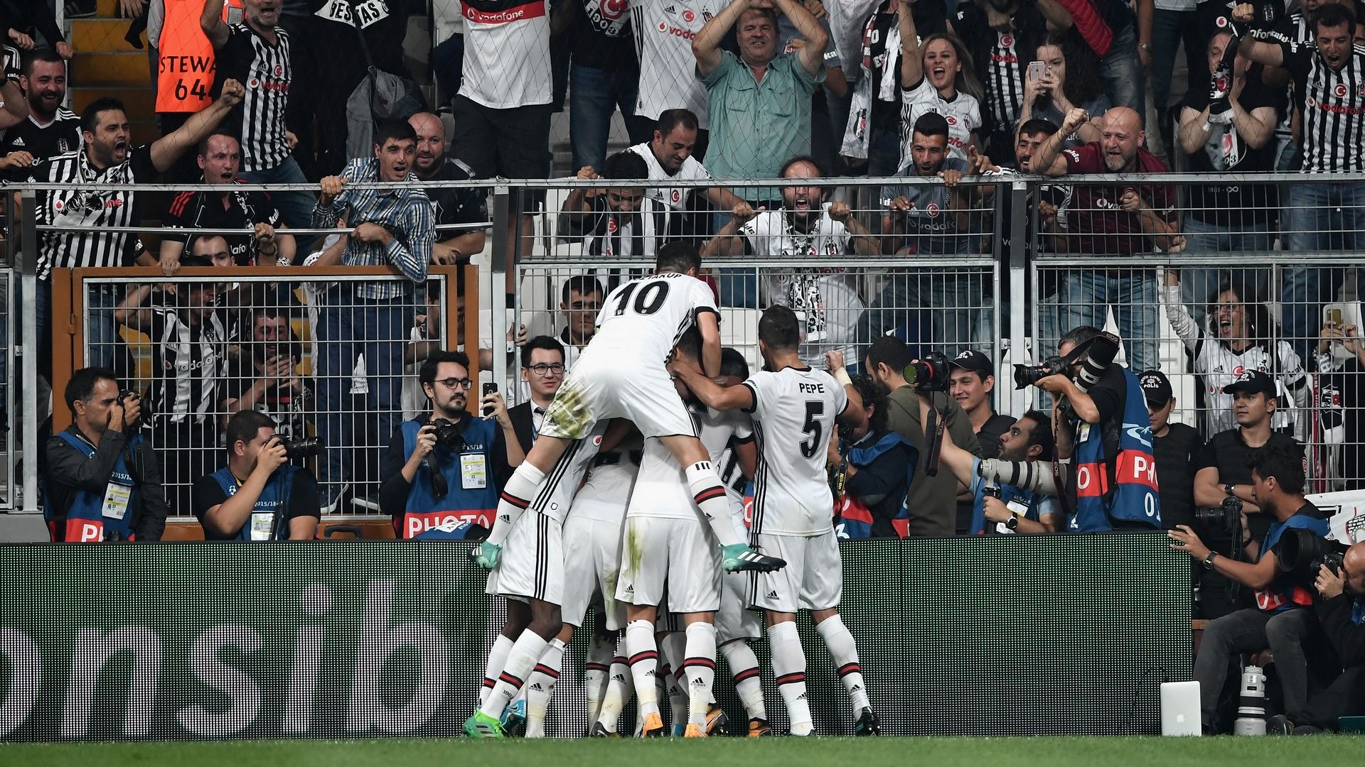 Besiktas goal celebration 9262017 UCL