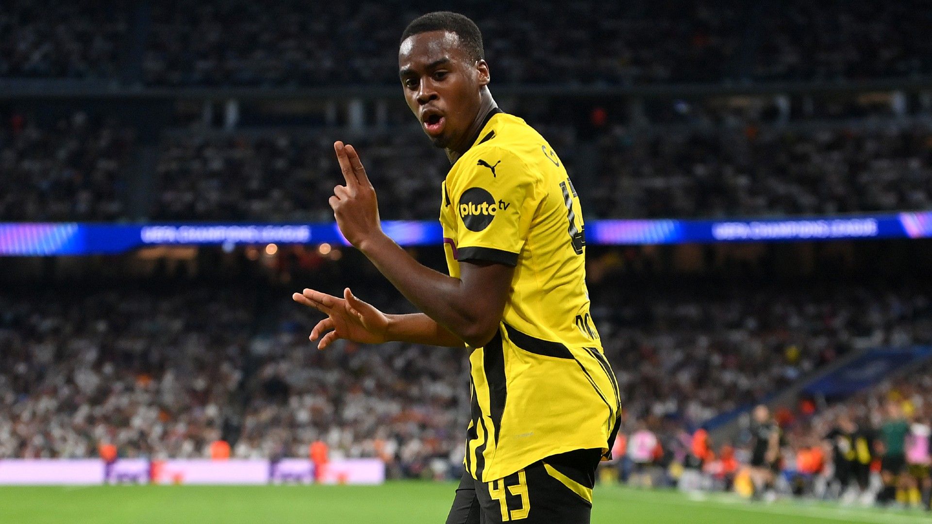 Jamie Bynoe-Gittens of Borussia Dortmund celebrates scoring 