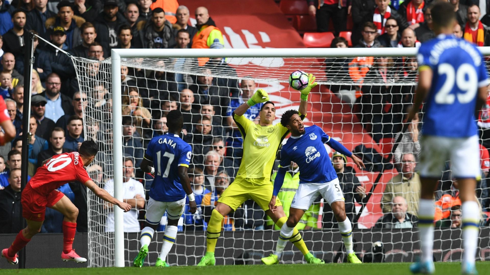 Coutinho Liverpool Everton 01042017