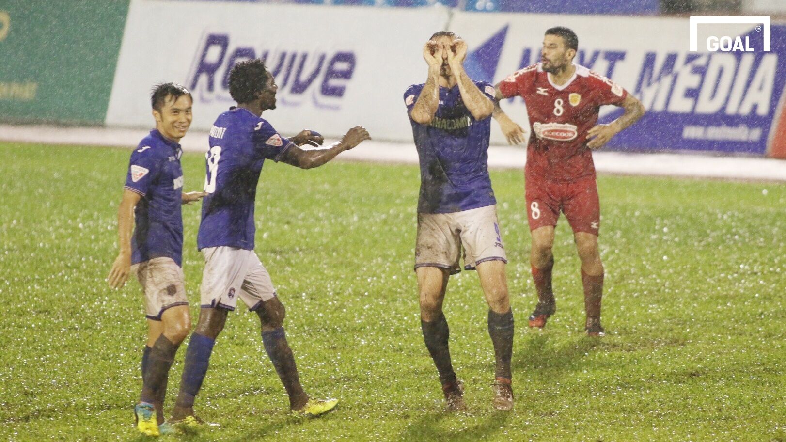 CLB TPHCM Than Quảng Ninh Vòng 25 V.League 2017