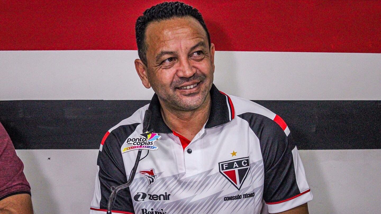 Paulinho Kobayashi, treinador do Ferroviário