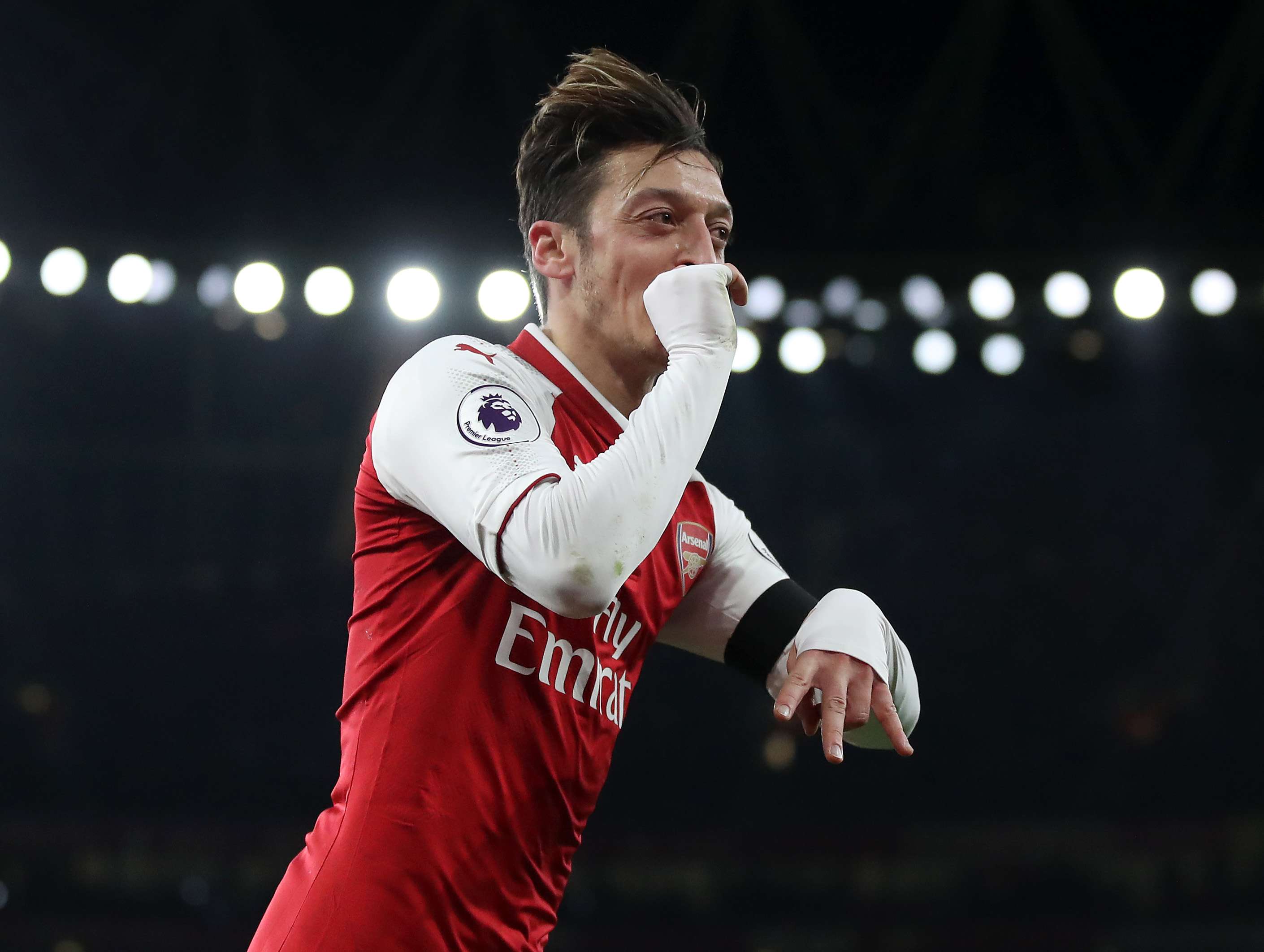 NO GALLERY // Mesut Özil Arsenal
