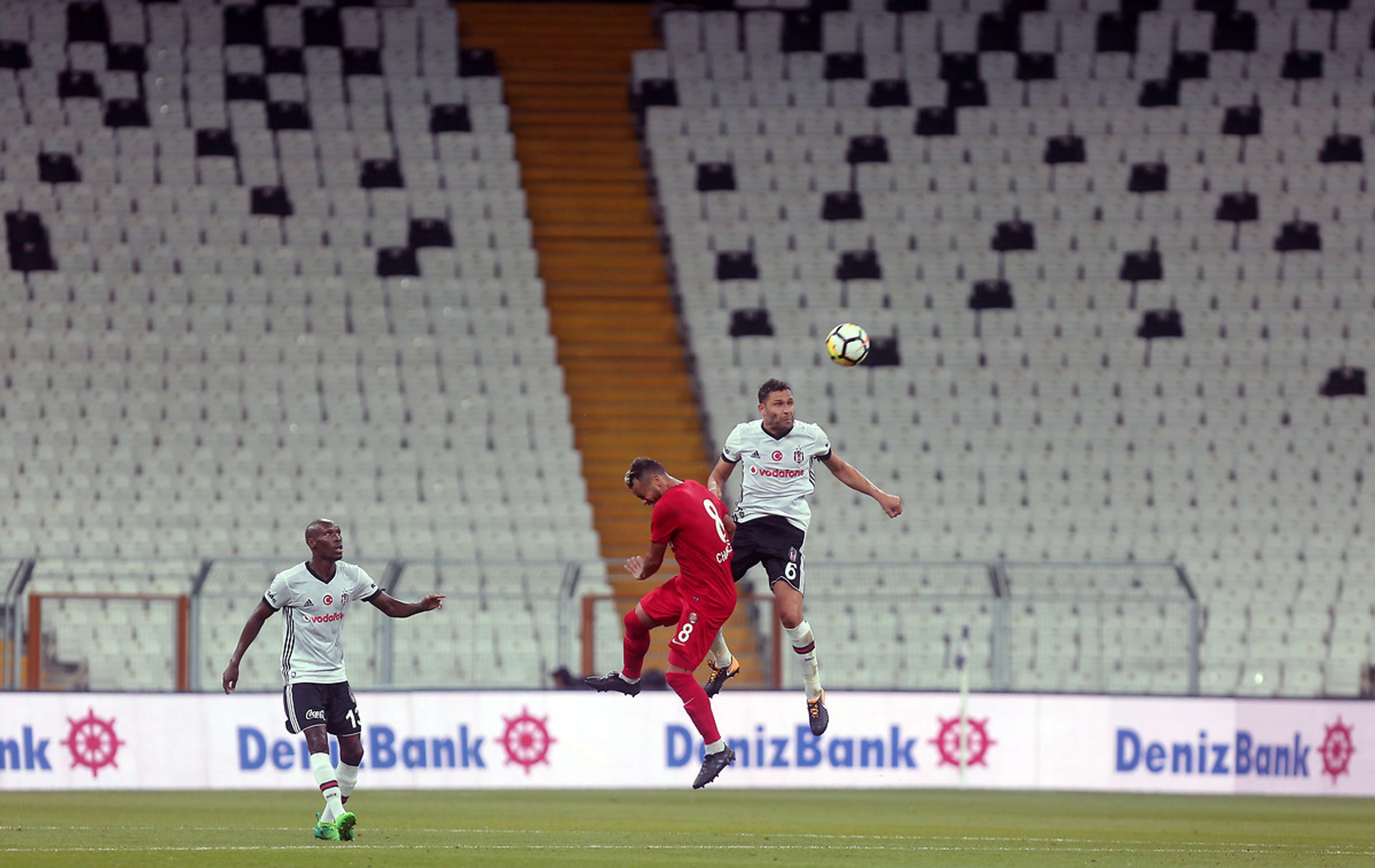 Dusko Tosic Besiktas Antalyaspor