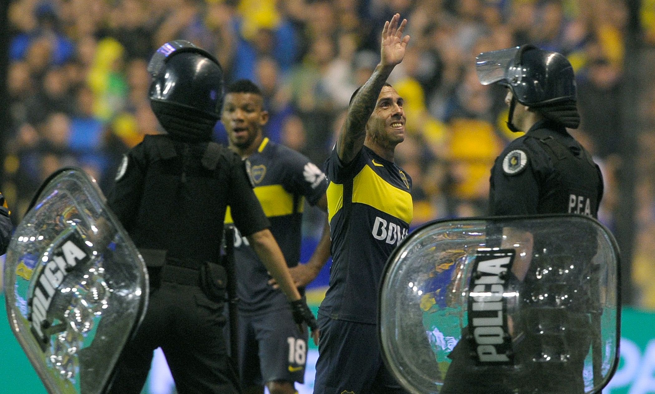 Carlos Tevez, Boca Juniors