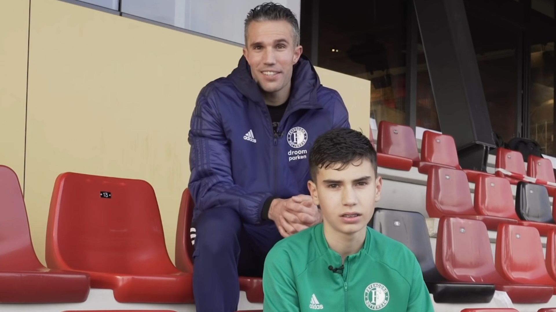  Robin Van Persie Shaqueel 