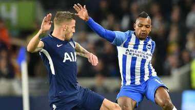 Toby Alderweireld Jose Izquierdo Tottenham Brighton