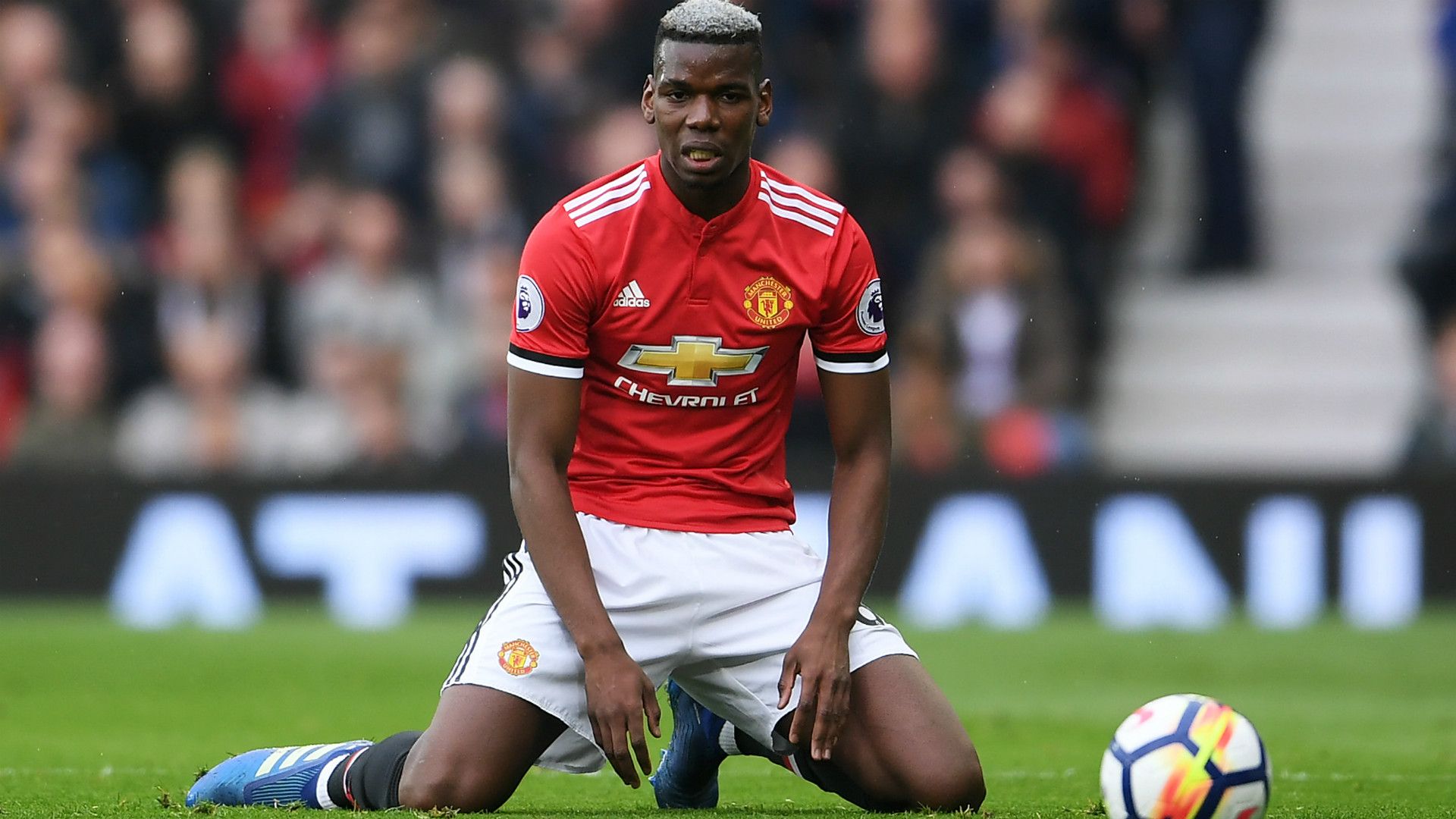 PAUL POGBA MANCHESTER UNITED PREMIER LEAGUE 15042018