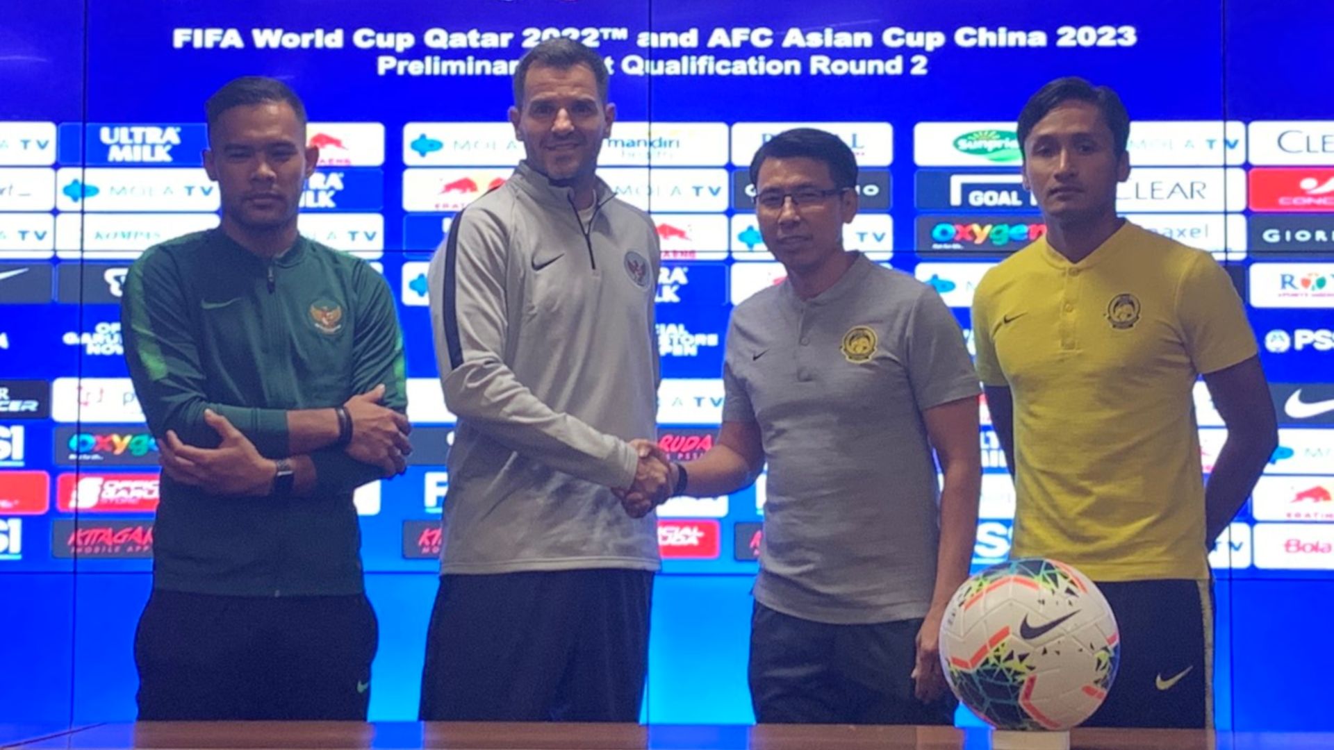 Jumpa Pers Indonesia vs Malaysia - Pra Piala Dunia 2022