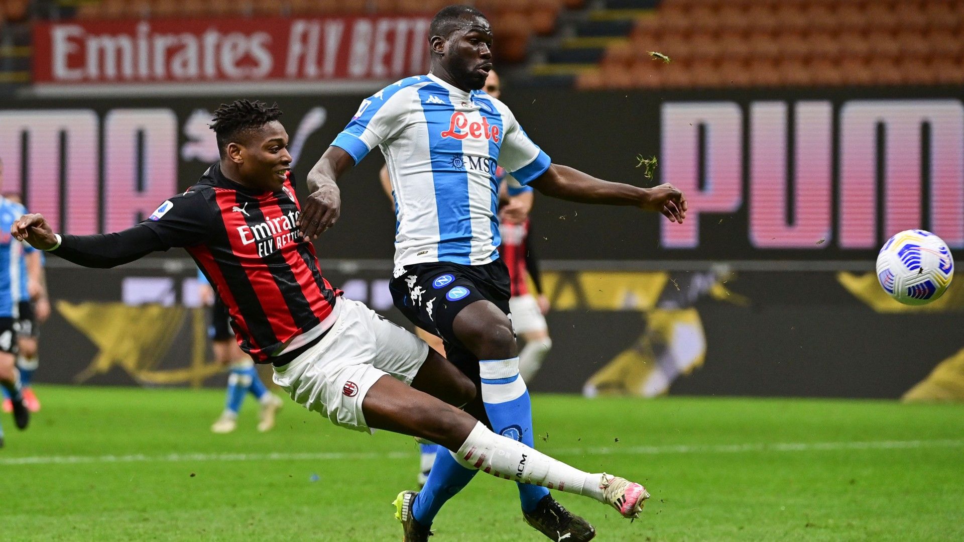 Rafael Leao Kalidou Koulibaly Milan Napoli