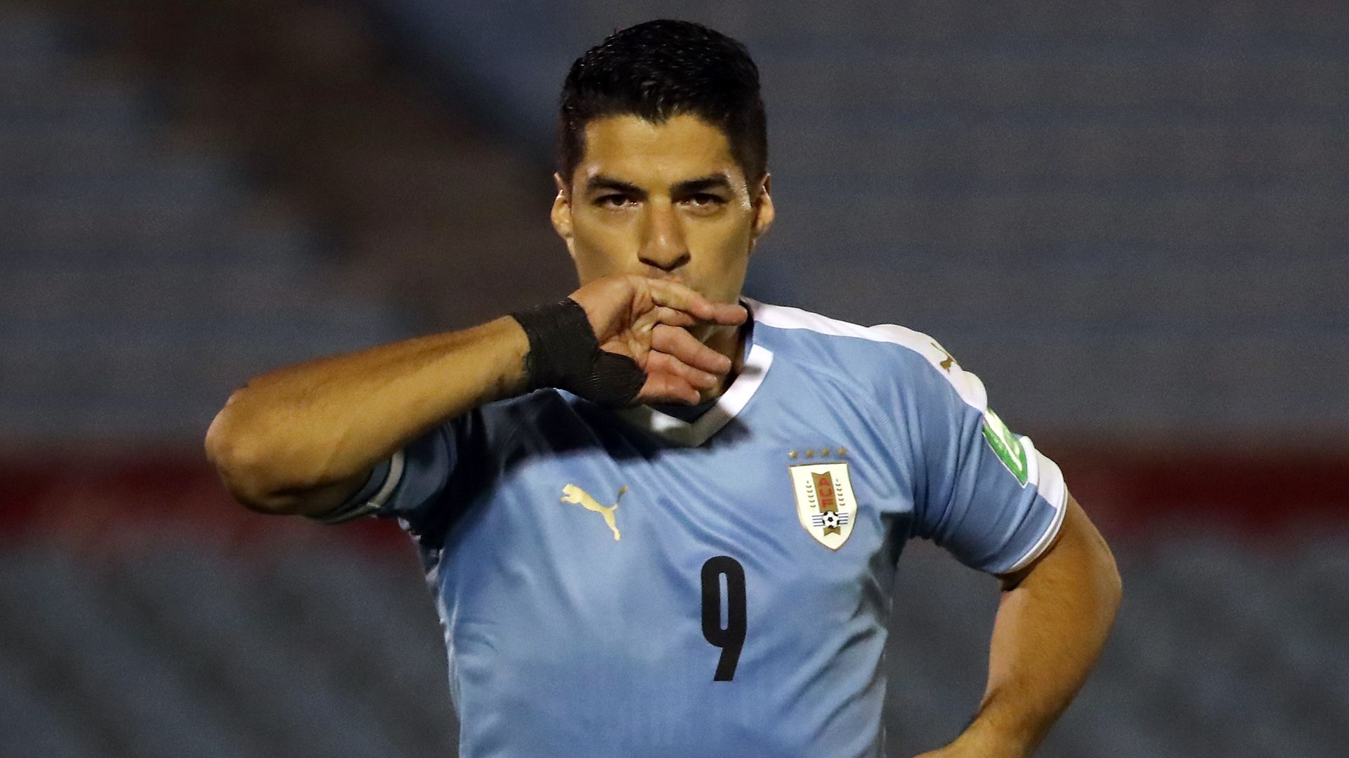 【激レア　2014-15シーズン　オーセンティック】　ルイス・スアレス　9番 激レア 2014-15シーズン オーセンティック】 ルイス・スアレス 9番