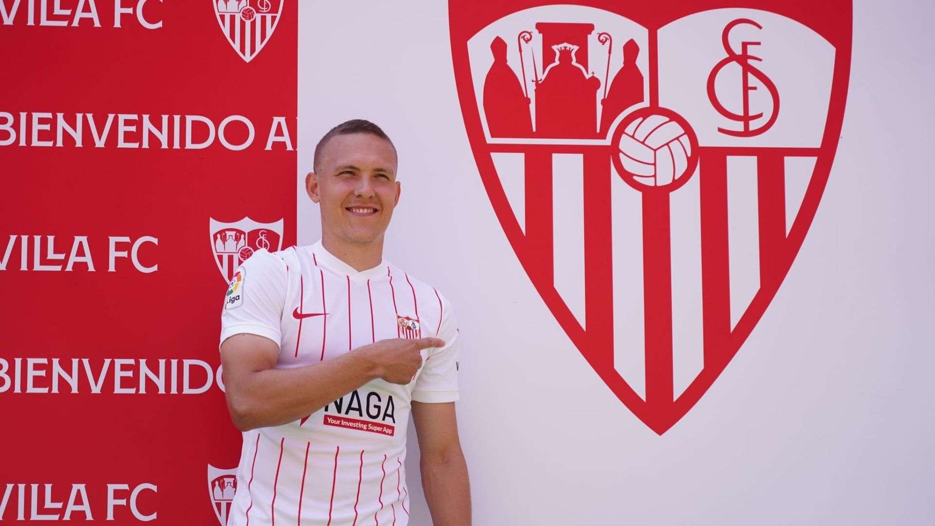 Augustinsson presentación Sevilla 18082021