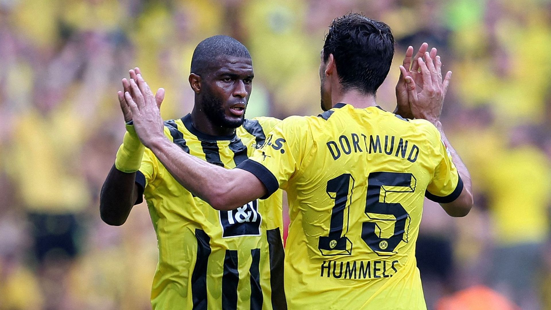 ANTHONY MODESTE MATS HUMMELS BORUSSIA DORTMUND