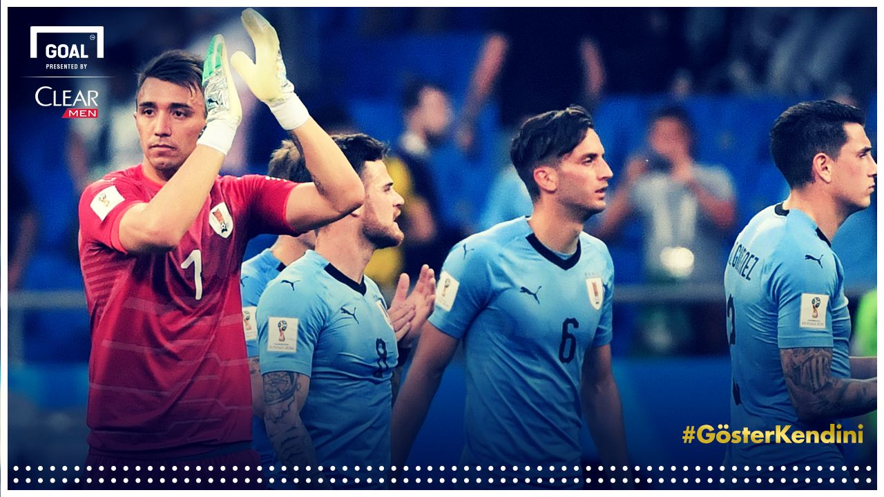 Muslera Uruguay Clear