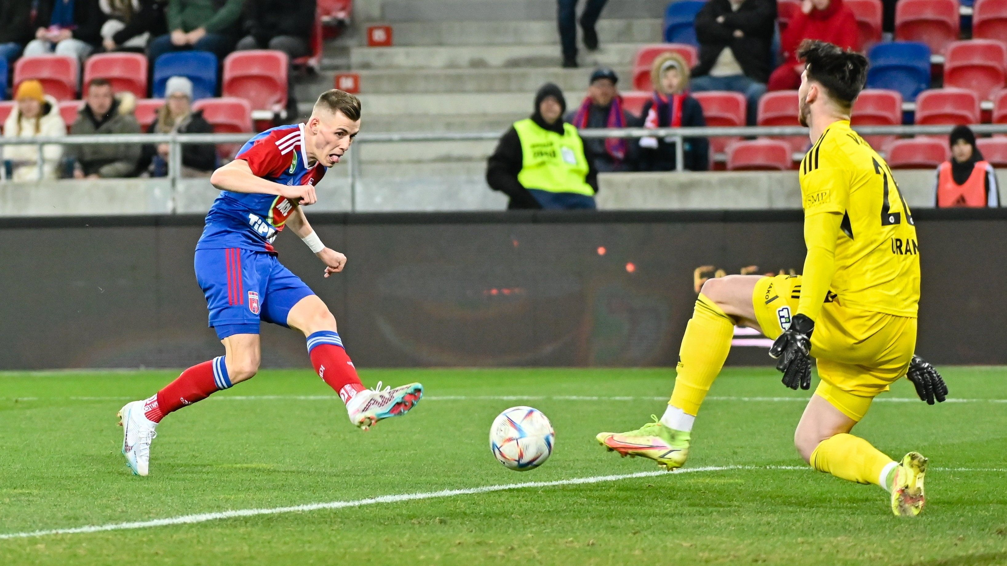 MOL Fehérvár v Vasas Schön Szabolcs