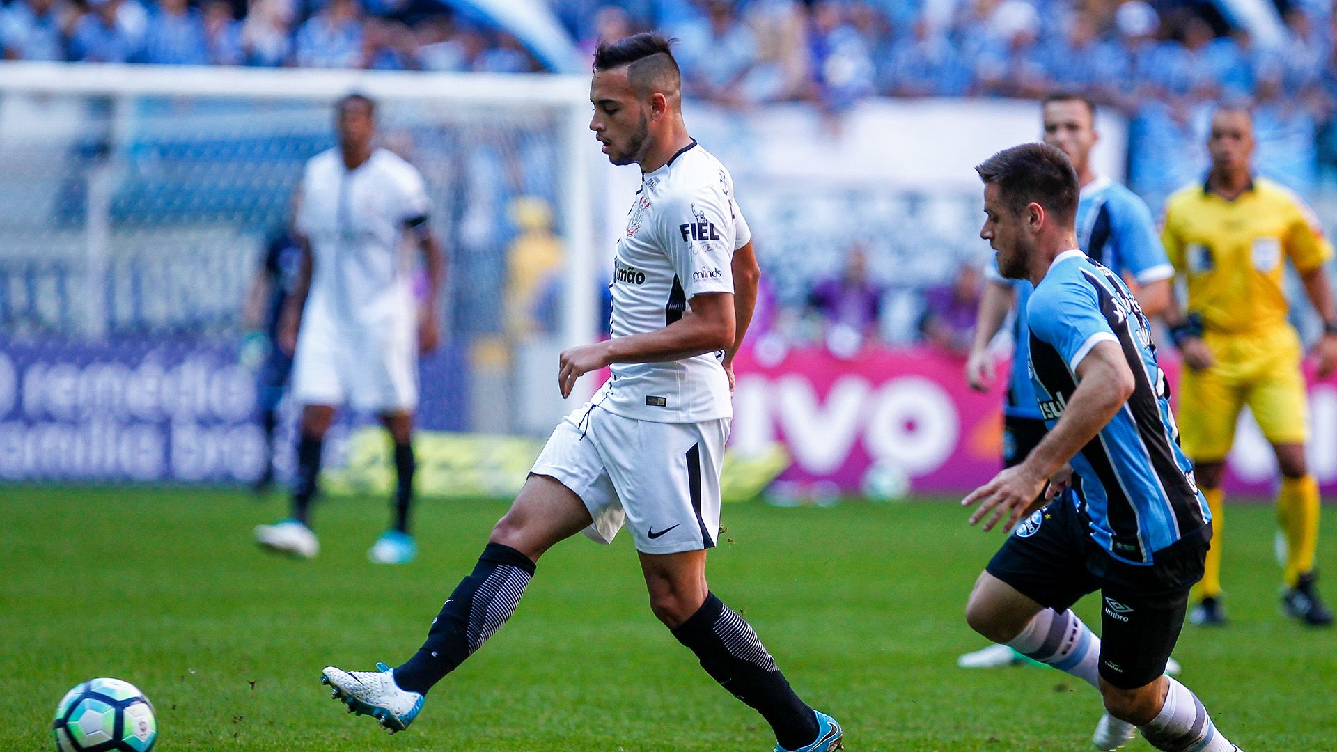Maycon Ramiro Gremio Corinthians Brasileirao Serie A 25062017