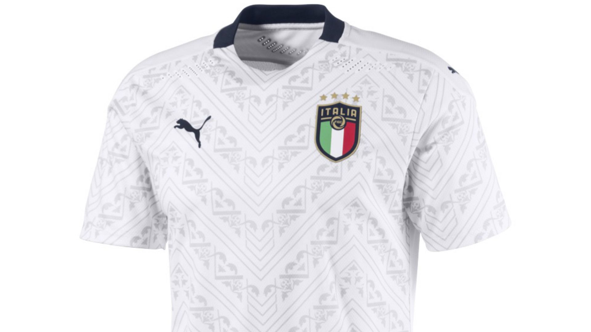 Italy kit away