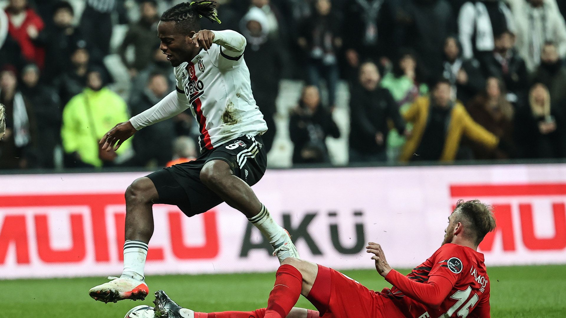 Besiktas Batshuayi 2022