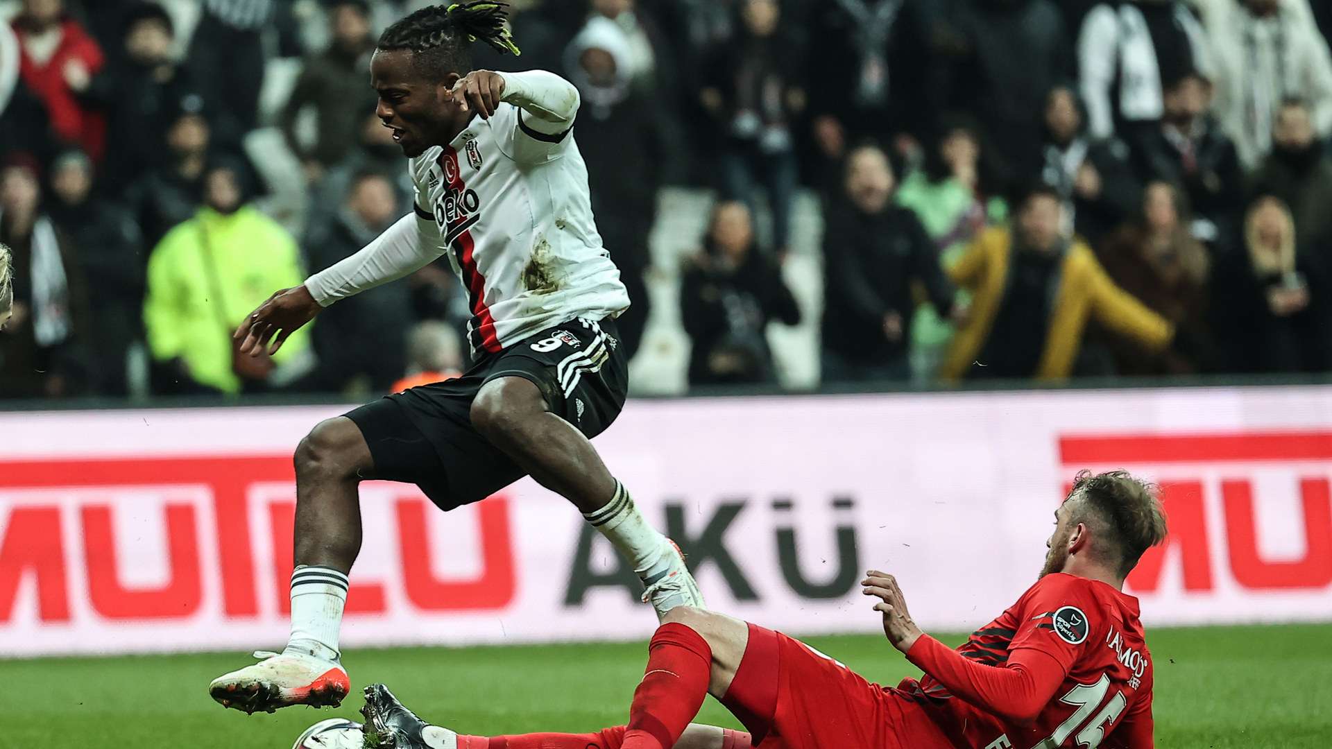 Besiktas Batshuayi 2022