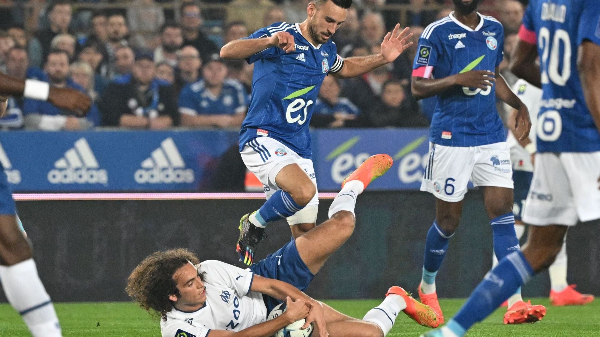 291022 Adrien Thomasson Mattéo Guendouzi Racing de Estrasburgo Olympique de Marsella