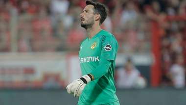 GERMANY ONLY: ROMAN BÜRKI BORUSSIA DORTMUND BUNDESLIGA 31082019