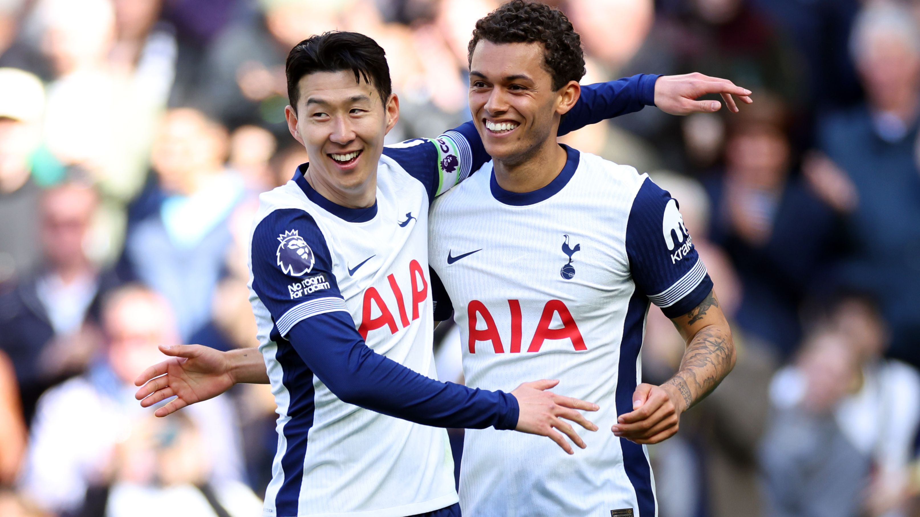 손흥민, 브레넌 존슨