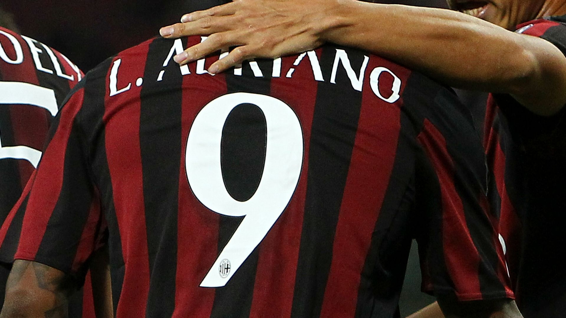 Luiz Adriano 9 Milan