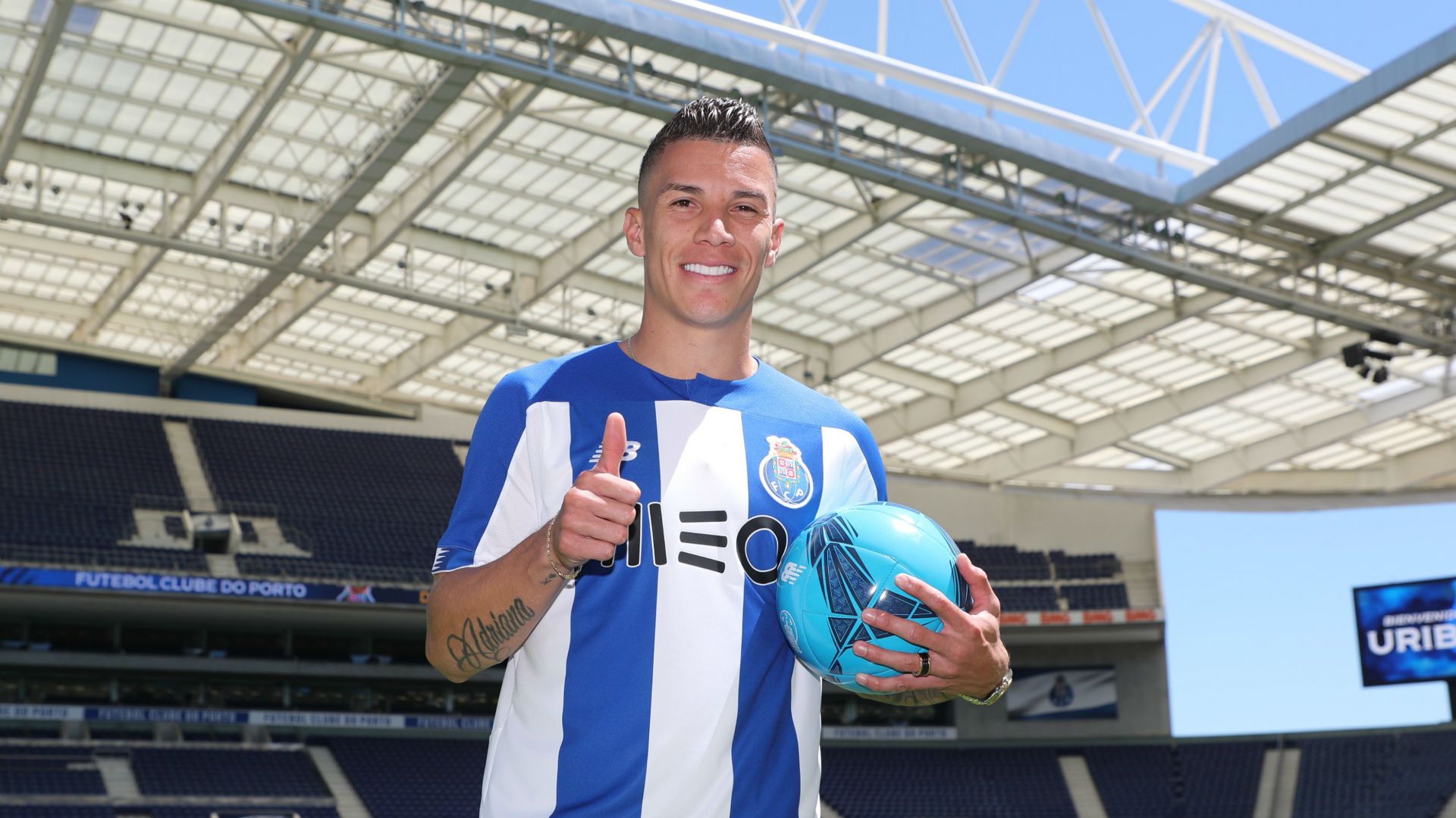 Mateus Uribe refuerzo de Porto 2019