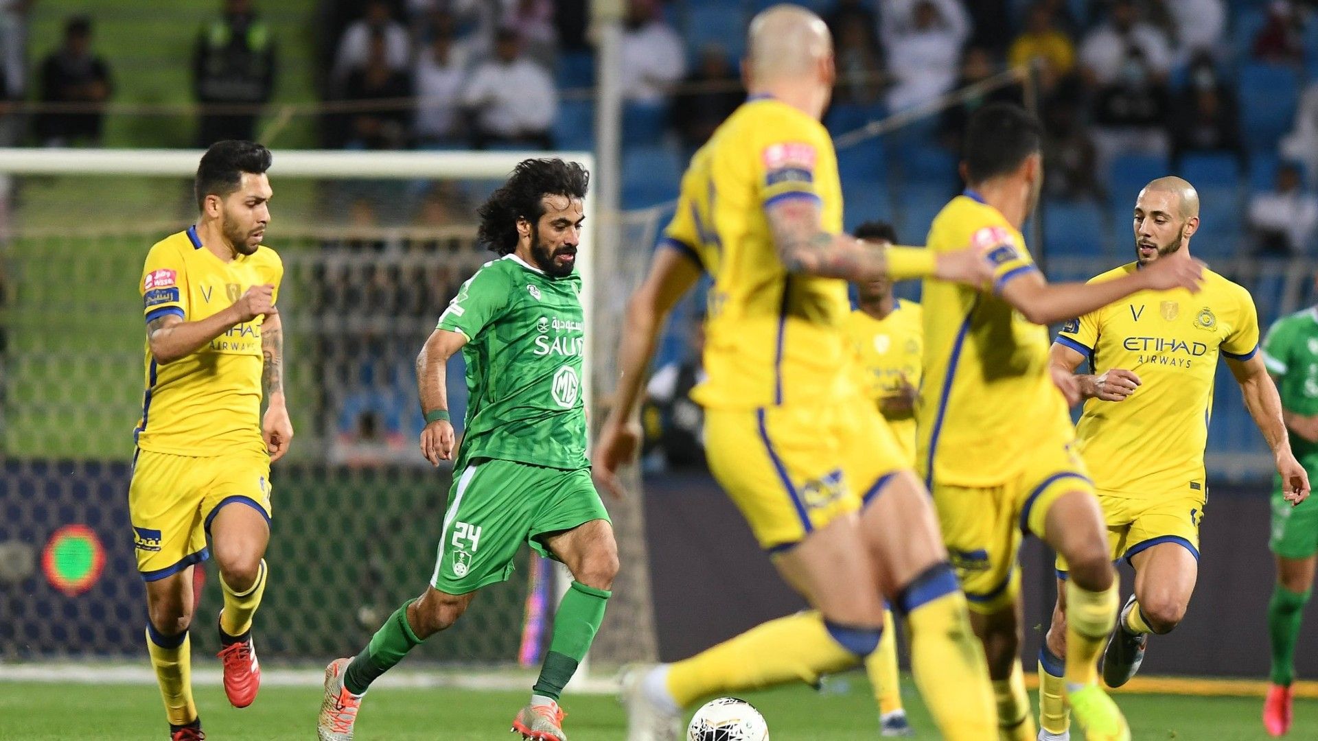 النصر - الأهلي - حسين عبد الغني - بيتروس