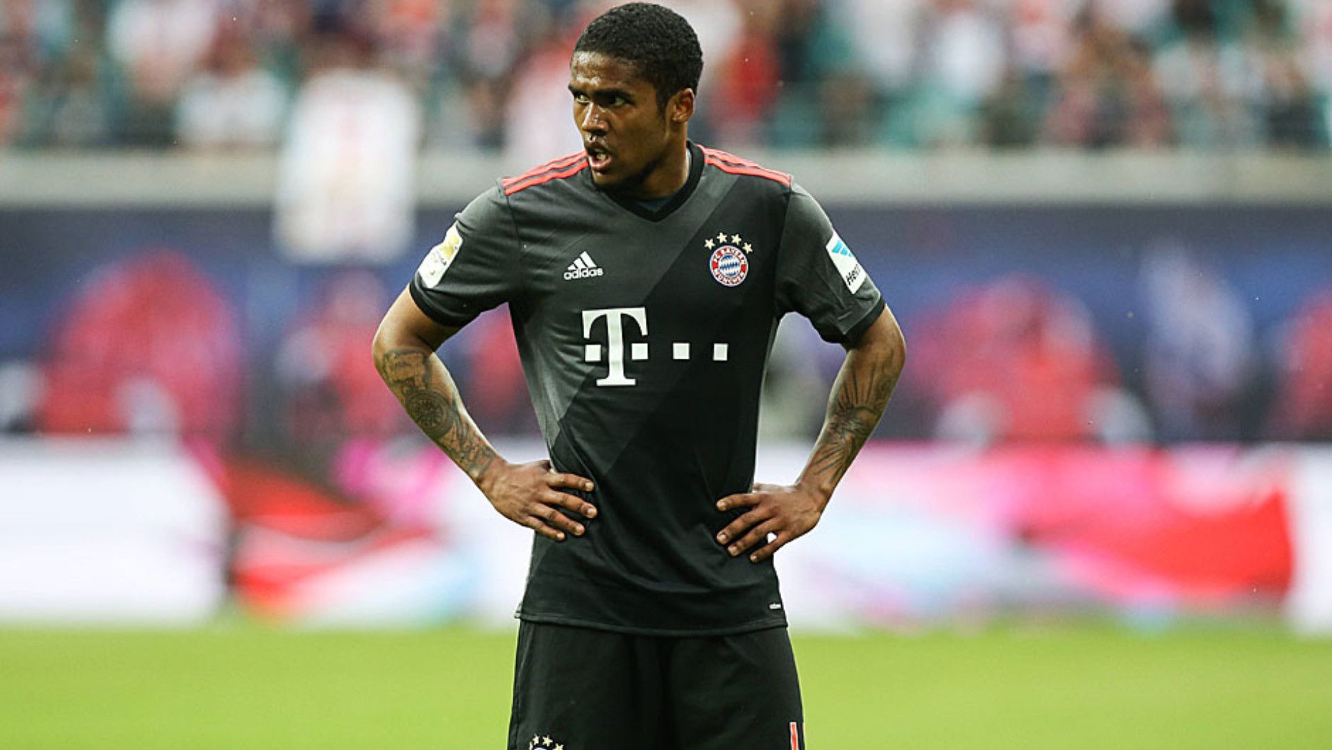 DOUGLAS COSTA BAYERN MÜNCHEN