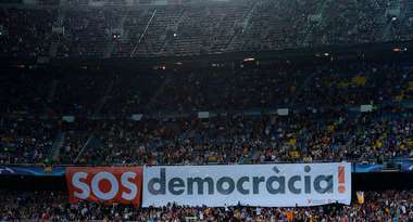 Barcelona juventus uefa fans 12092017 -