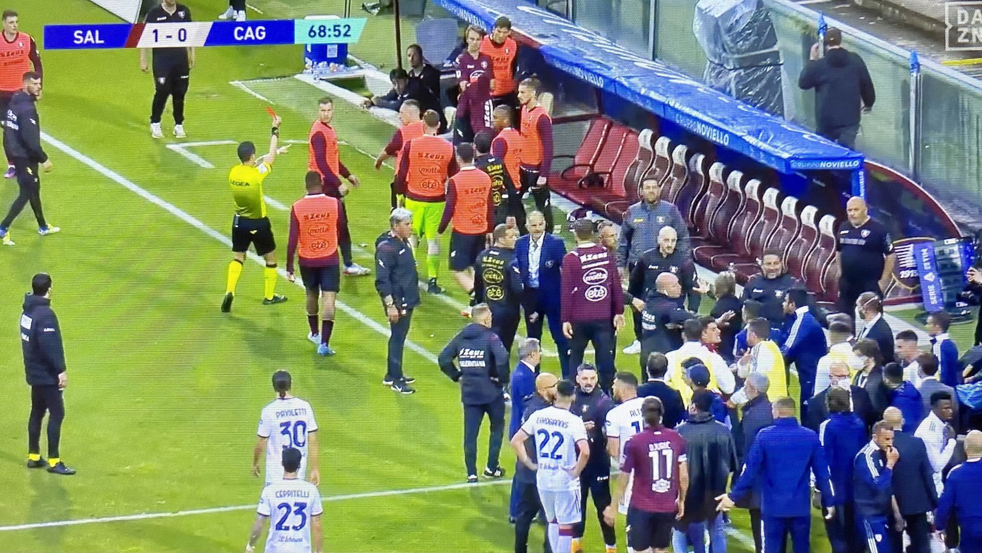 Salernitana Cagliari Ribery Espulso