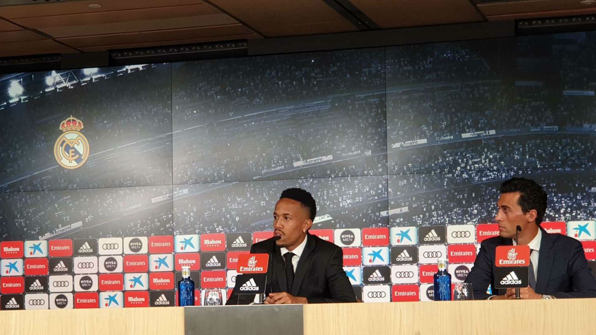 Militao Presentación Real Madrid 10072019
