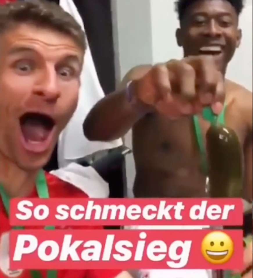 Thomas Muller David Alaba Bayern Munchen pickle