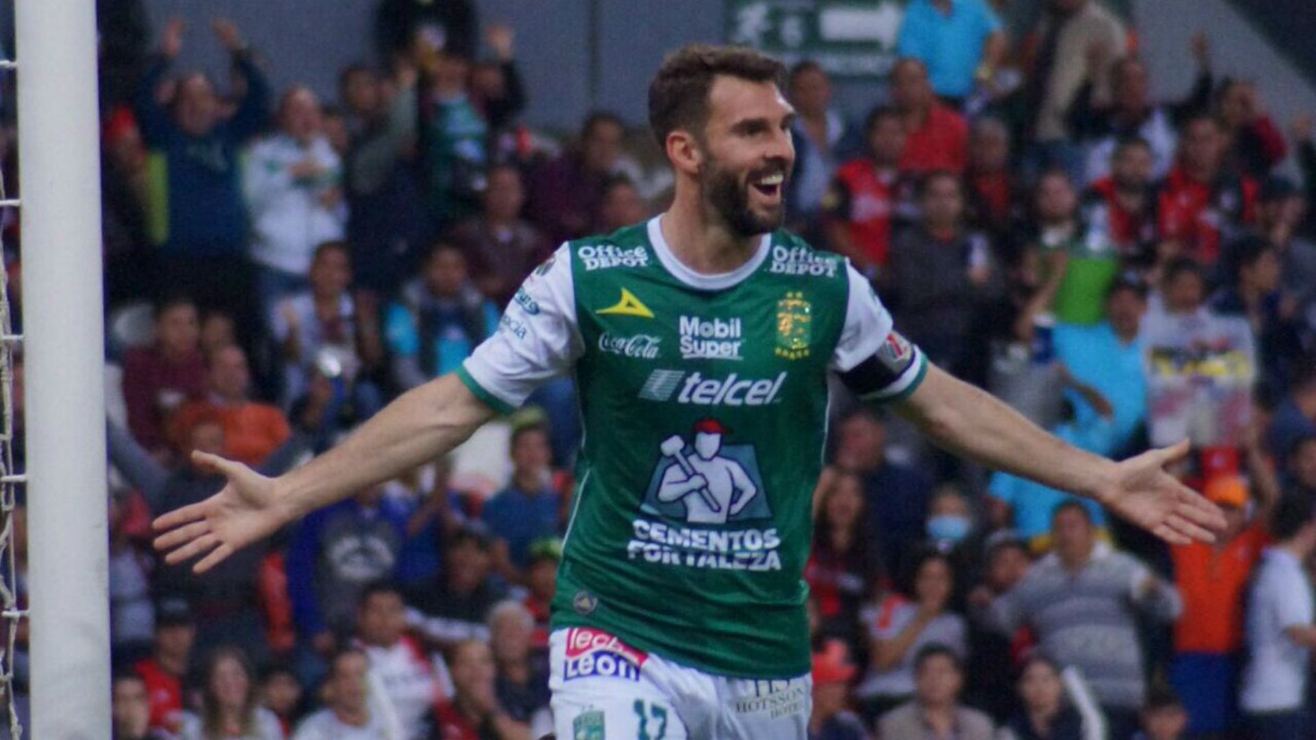 Mauro Boselli León