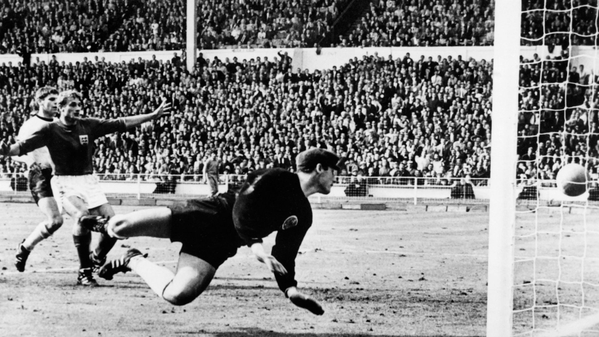 chiffre du jour Angleterre RFA 1966