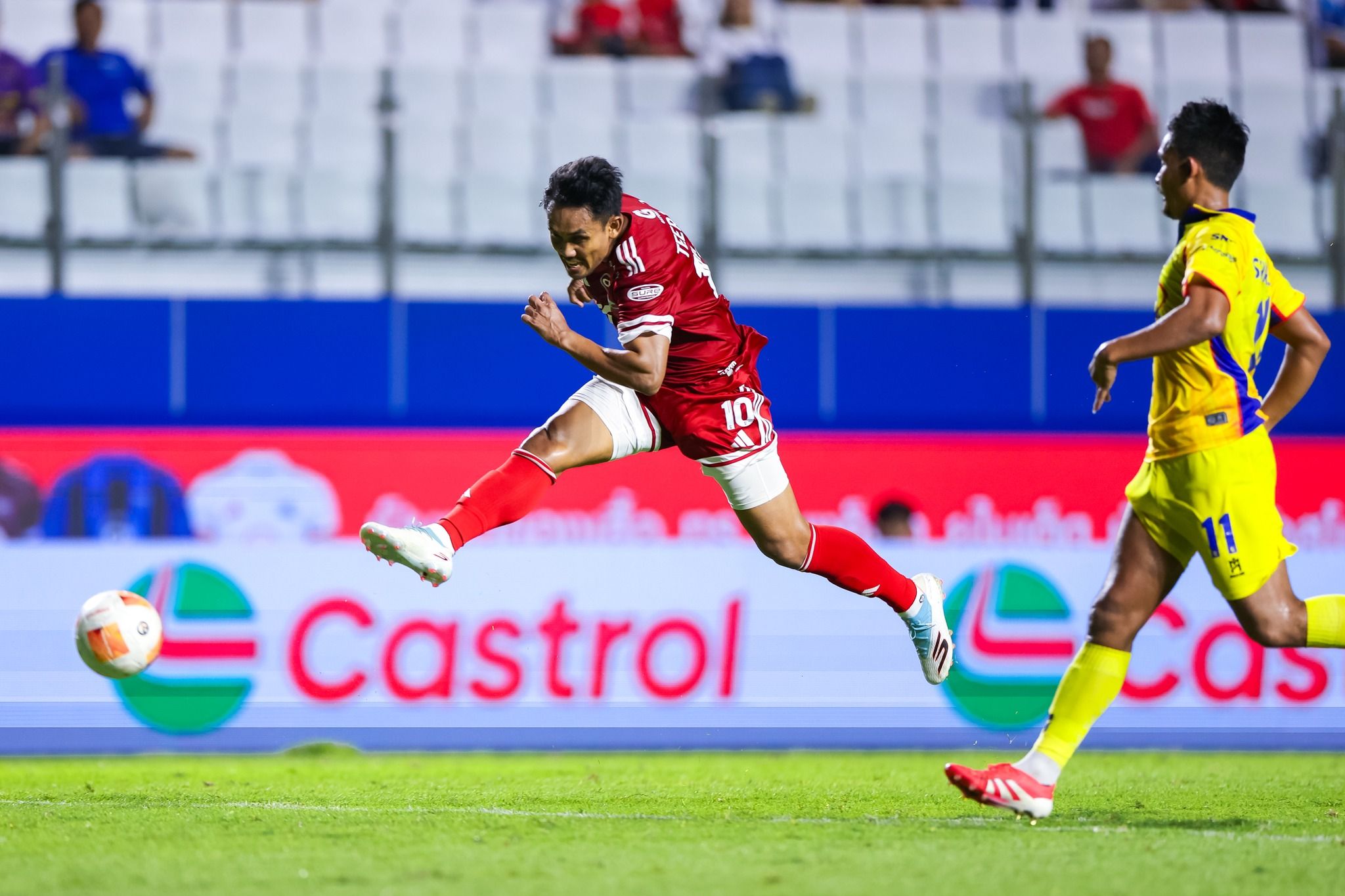 ธีรศิลป์ แดงดา