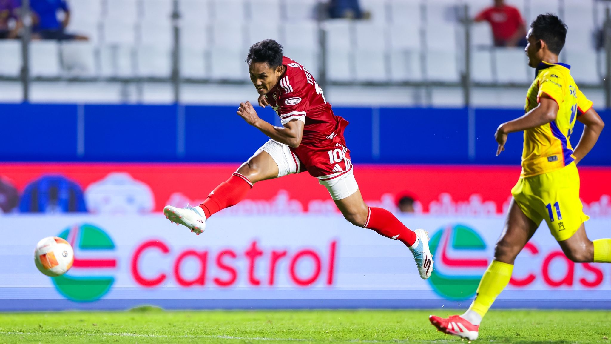 ธีรศิลป์ แดงดา