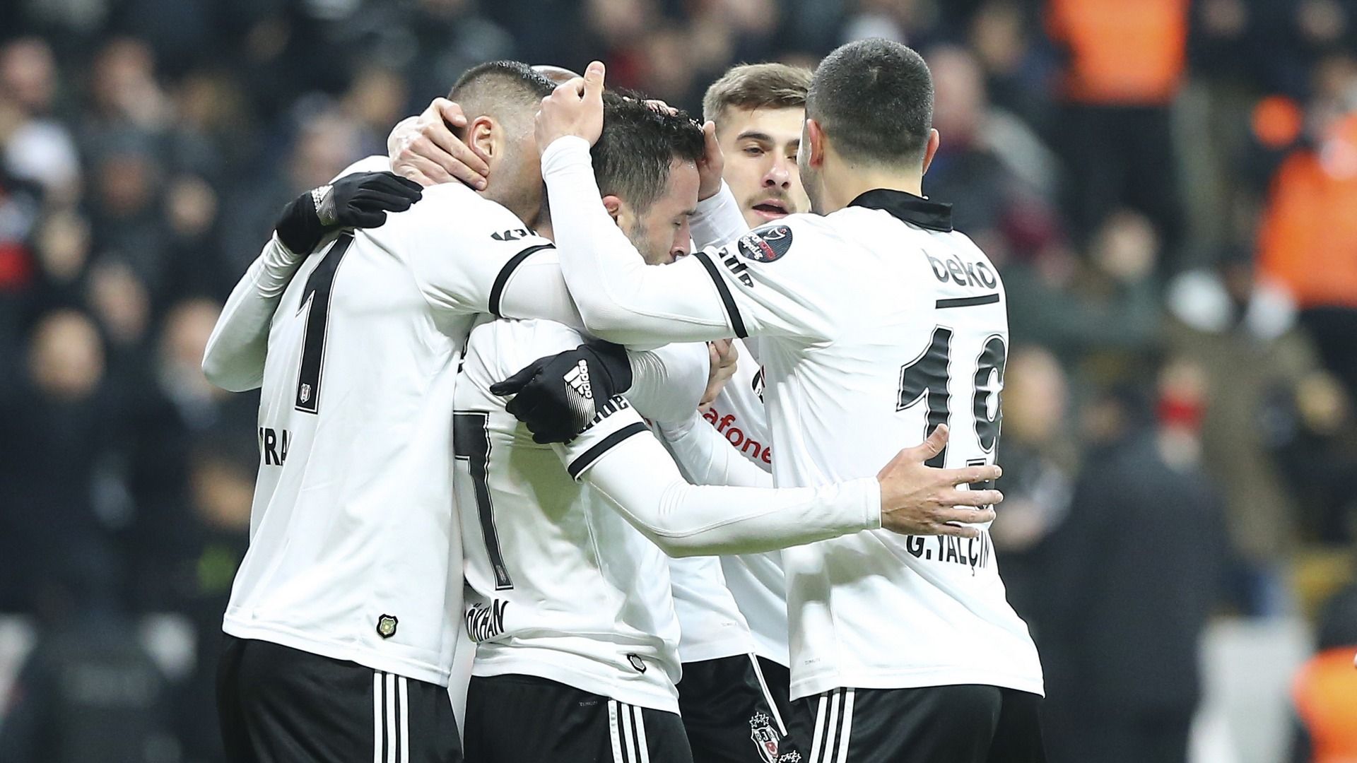 Gokhan Gonul Besiktas Fenerbahce STSL 02252019