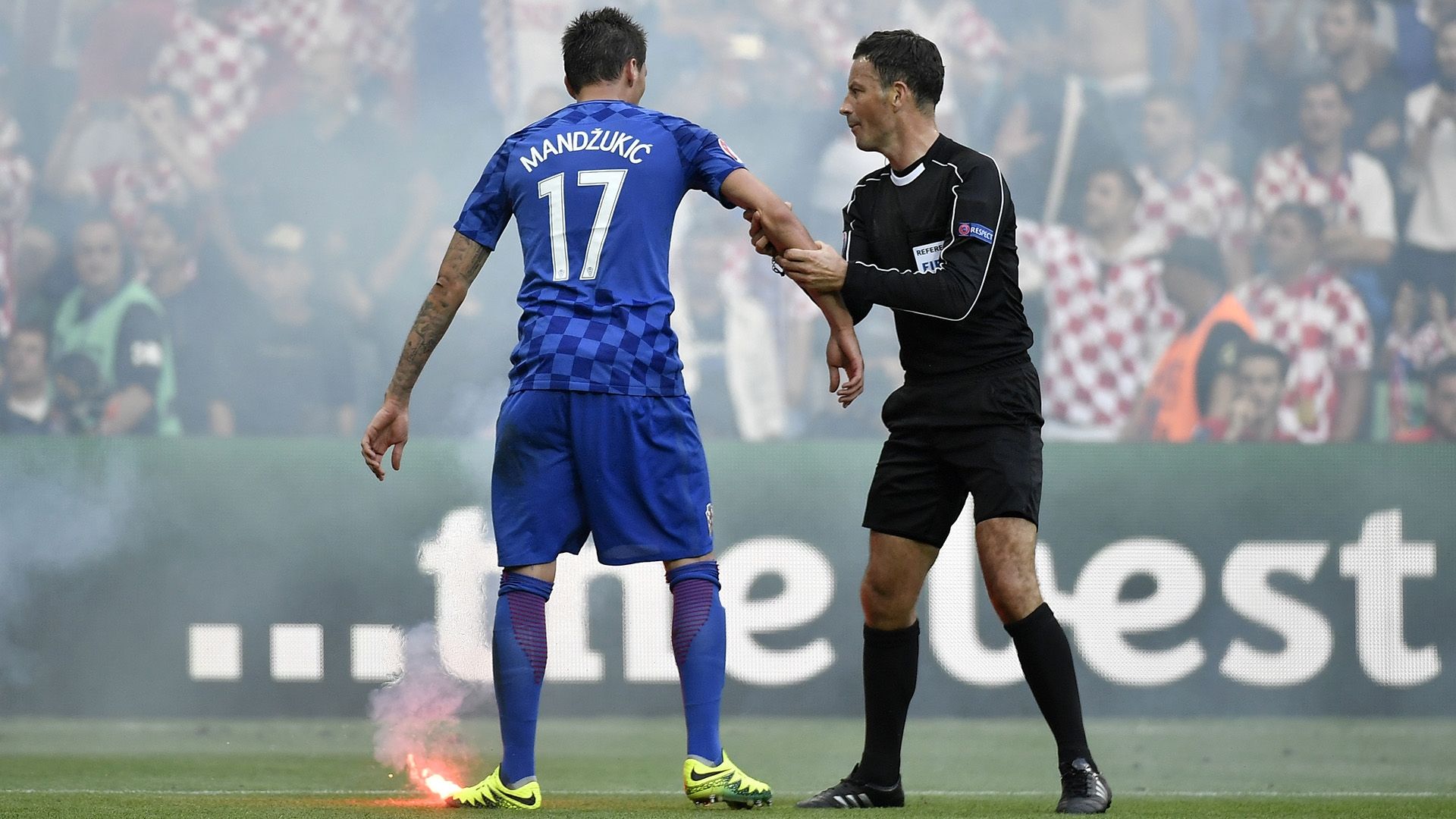 Croatia Crowd Trouble Euro 2016 Group D Czech Republic