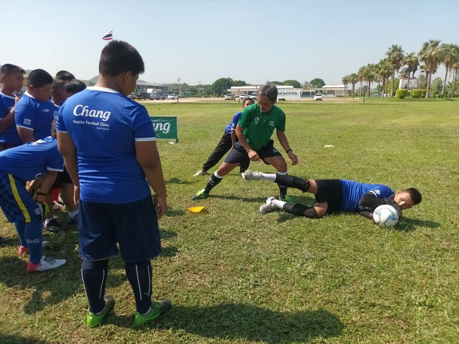 ช้าง โมบาย ฟุตบอล คลินิก ปีที่ 12