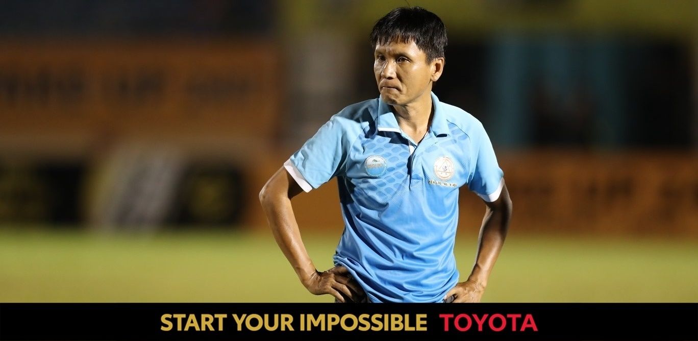 Coach Vo Dinh Tan Sanna Khanh Hoa BVN V.League 2019