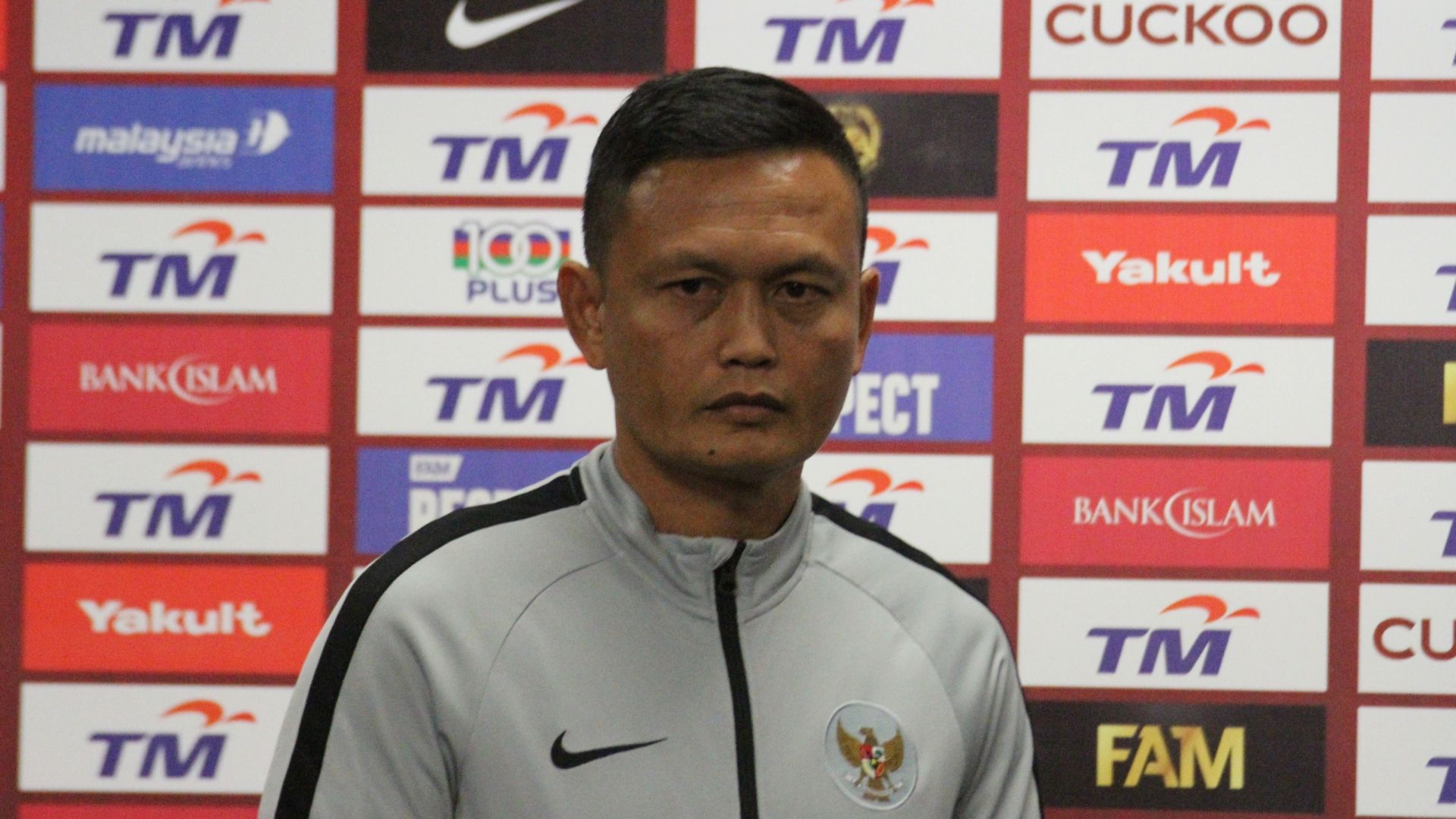 Yeyen Tumena - Indonesia