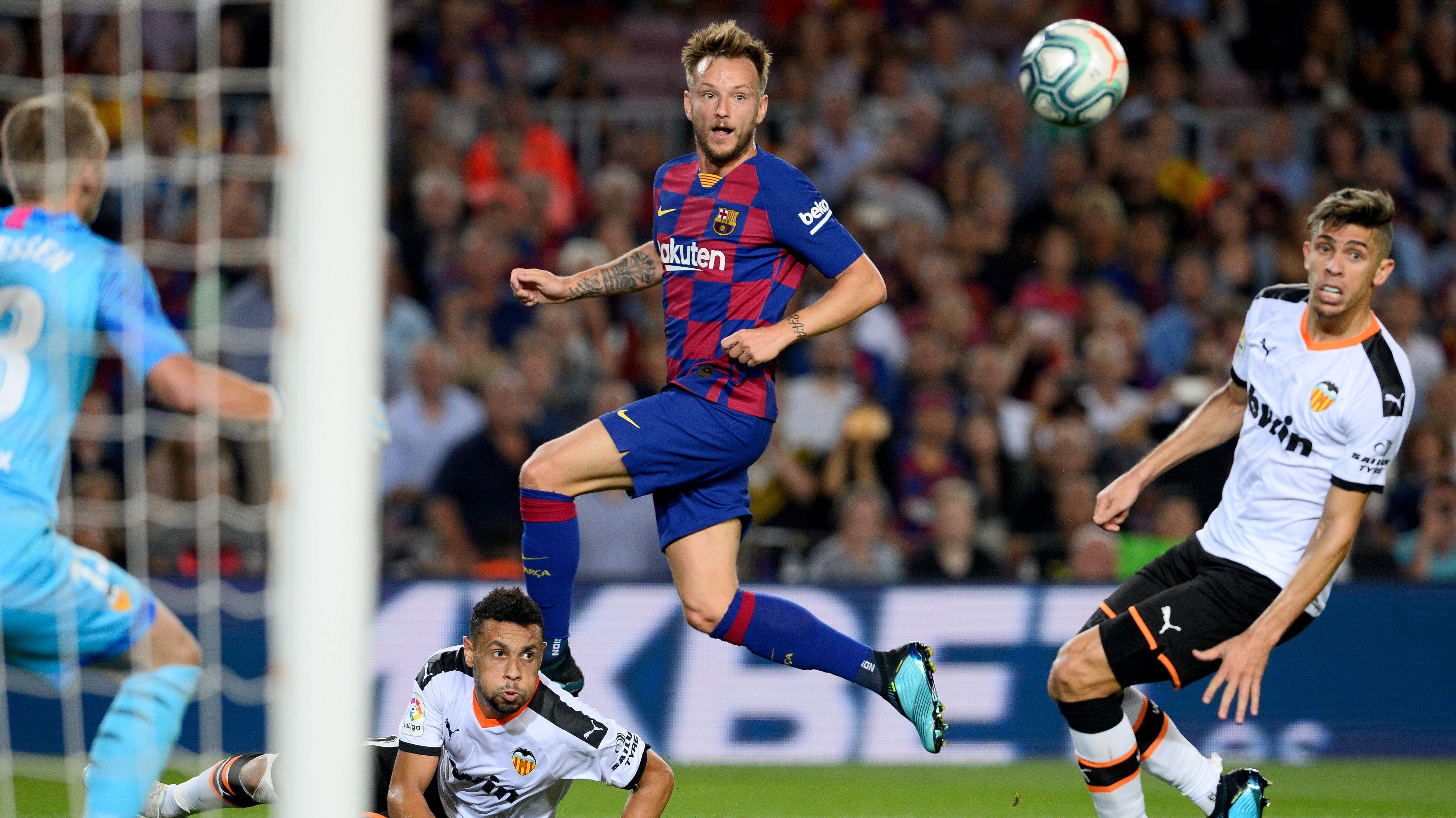 Ivan Rakitic Barcelona Valencia LaLiga 14092019