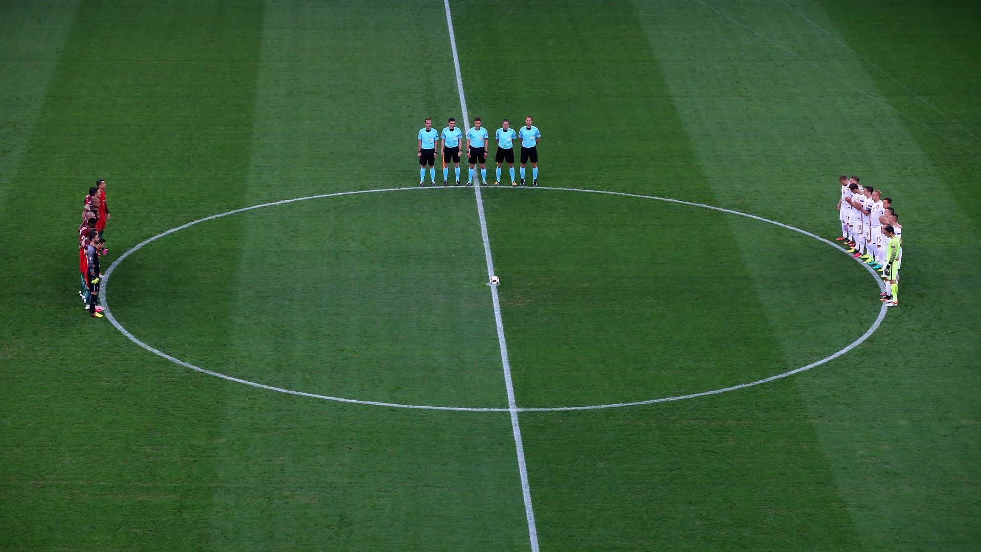 Poland Portugal minutes of silence