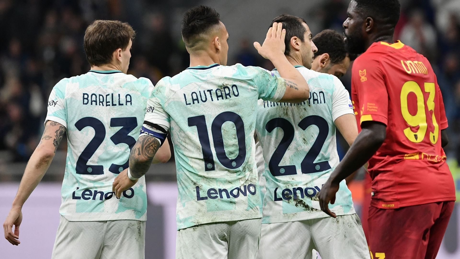 Inter celebrating Lecce Serie A