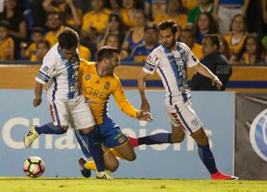 Andre-Pierre Gignac, Tigres, Raul Lopez, Jonathan Urretaviscaya, Pachuca, CCL, 04182017